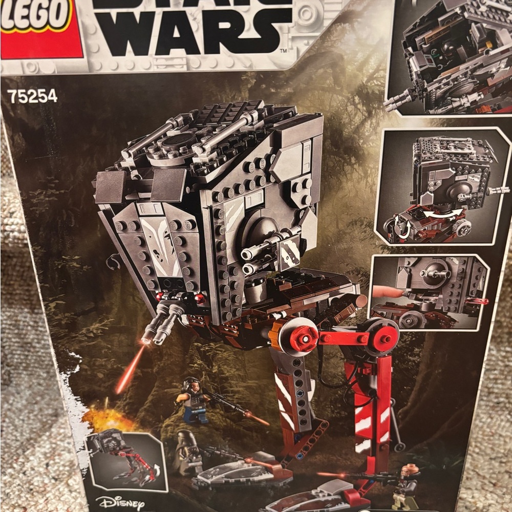 LEGO Star Wars AT-ST Raider Set - Black and Red